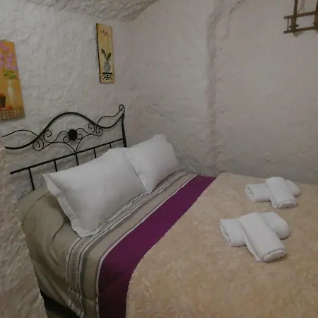 Cuevas La Solana