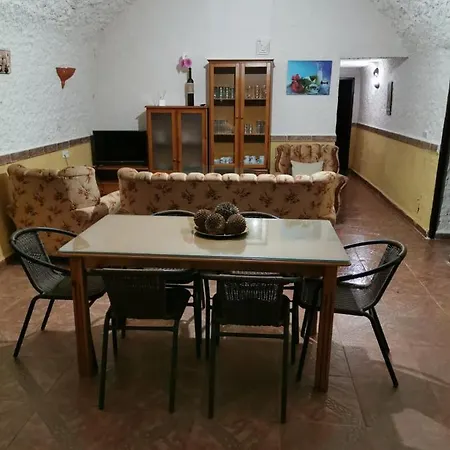 Cuevas La Solana Apartment